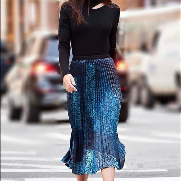 Sue Skirt - Iridescent Blue-Animal Print Midi by Elie Tahari - Picture 3 of 3
